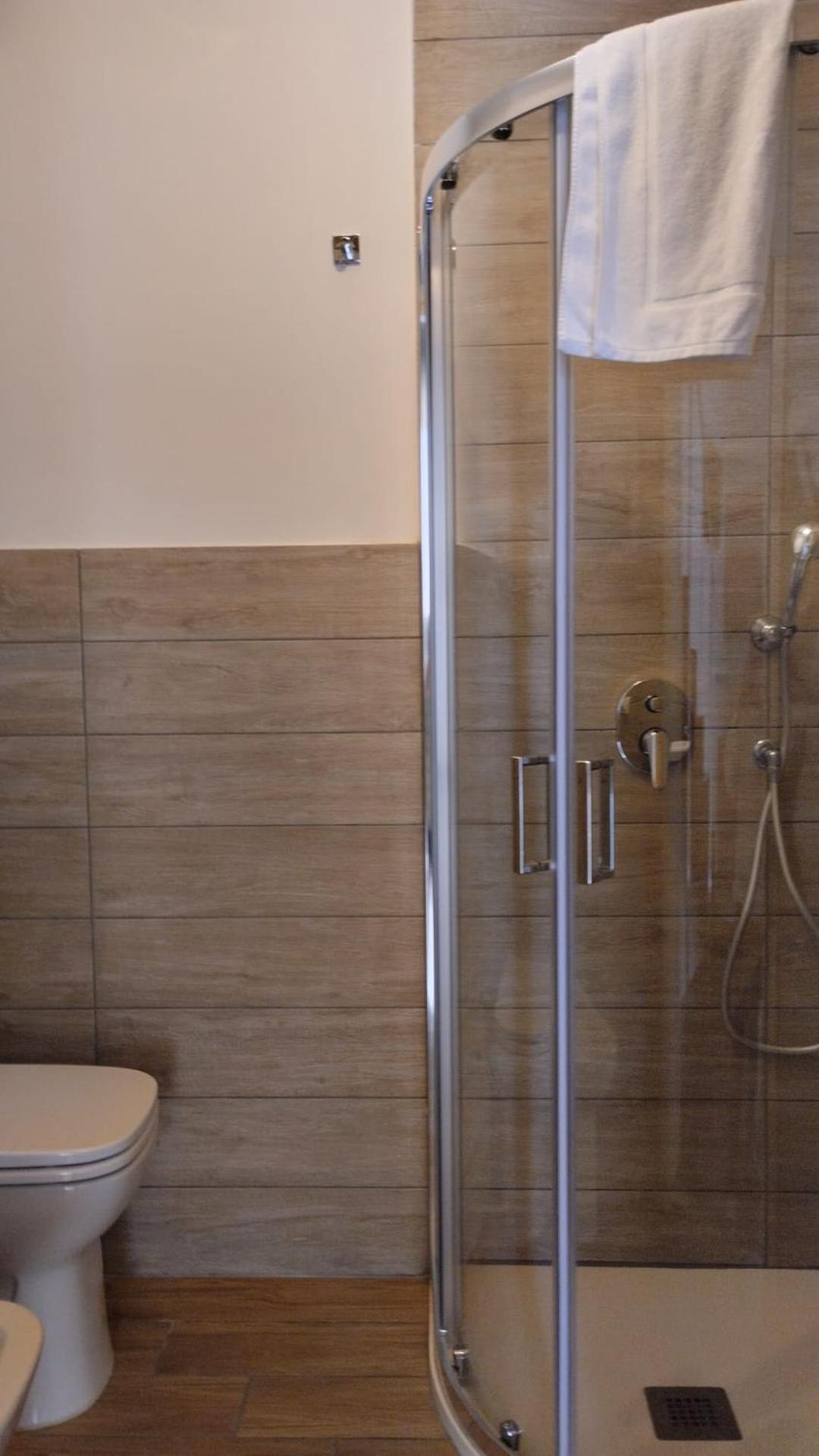 Residence E Appartamenti Cavallerizza Neapol Zewnętrze zdjęcie
