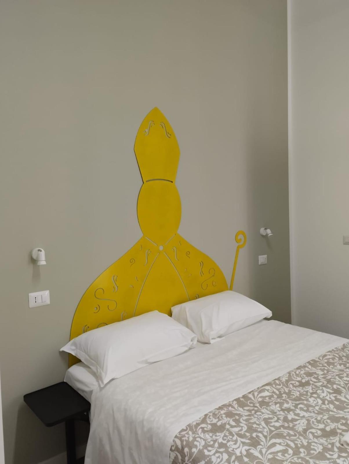 Residence E Appartamenti Cavallerizza Neapol Zewnętrze zdjęcie