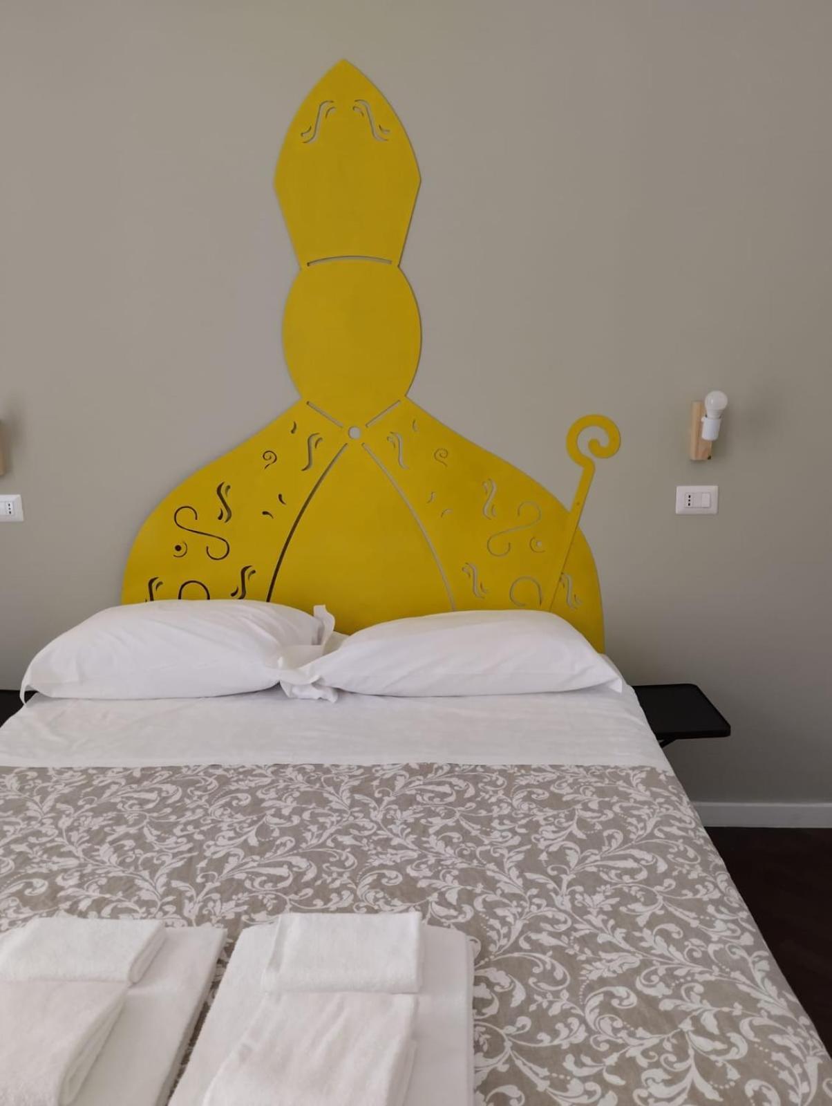 Residence E Appartamenti Cavallerizza Neapol Zewnętrze zdjęcie