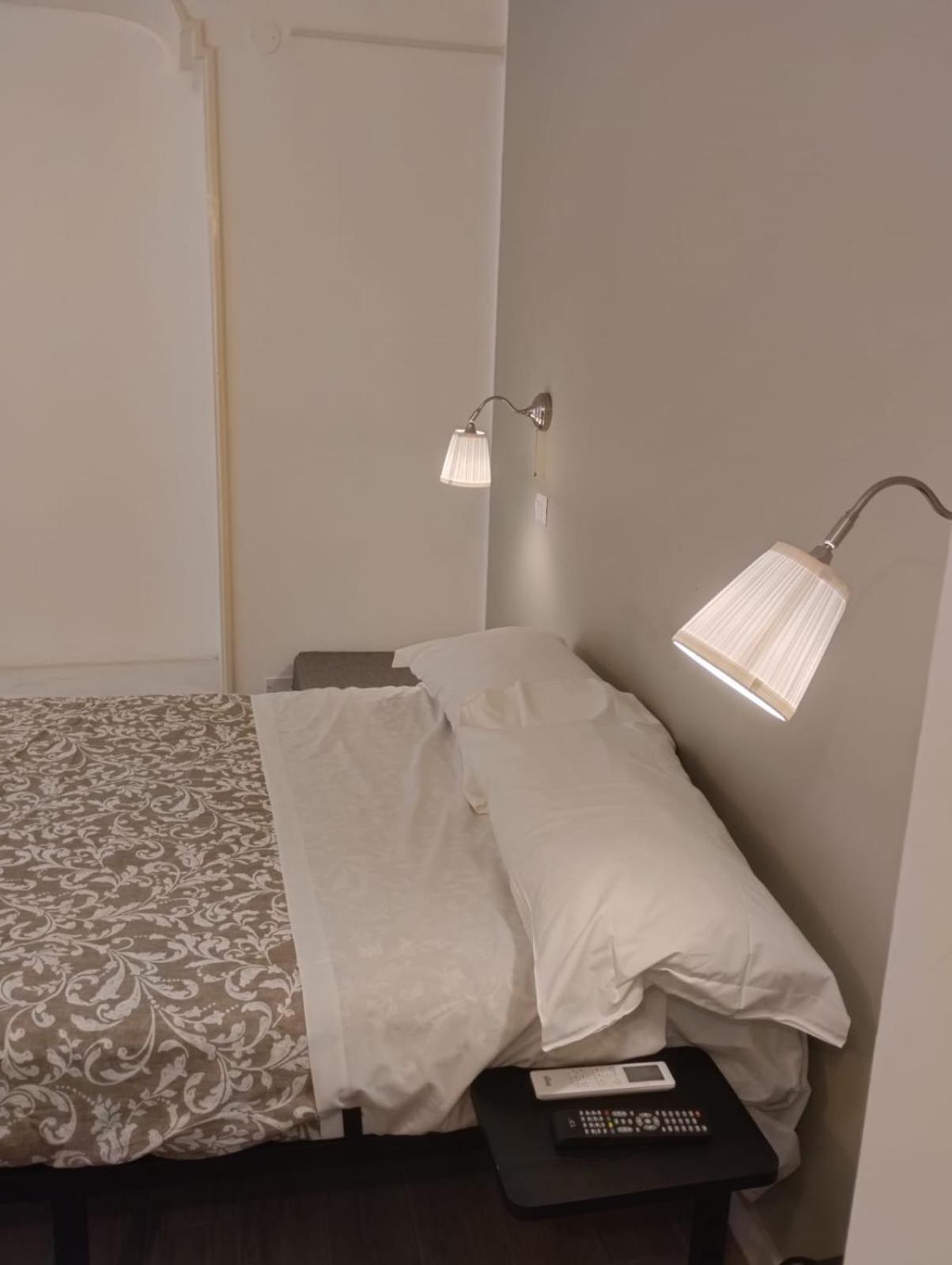 Residence E Appartamenti Cavallerizza Neapol Zewnętrze zdjęcie